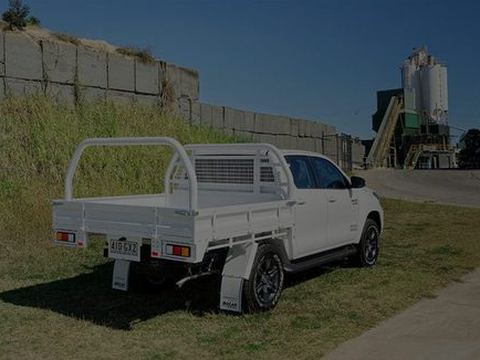 Aeroklas steel tray on a ute